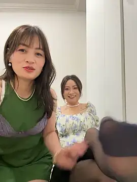 Snapshot of huihui_520 chatting on May 25, 2026, 8:02 am huihui 520 online show from May 25, 2026, 8:02 am