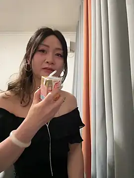 Snapshot of huihui_520 chatting on May 15, 2026, 7:06 am huihui 520 online show from May 15, 2026, 7:06 am