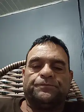 CasalCoupeBrasil online show from June 7, 2026, 4:39 am