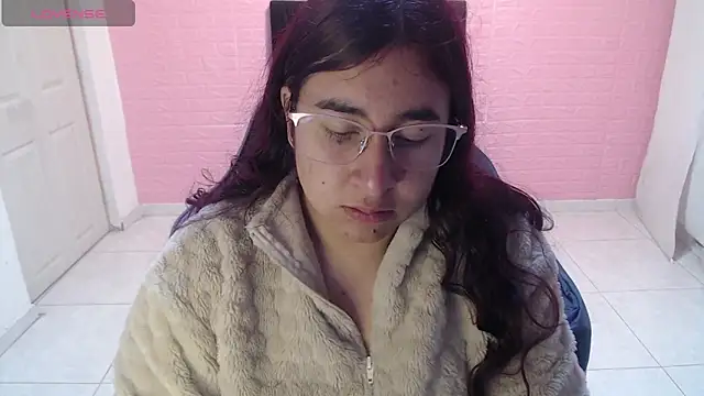 celeste16092020 online show from May 27, 2026, 1:29 pm