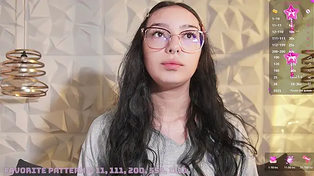 Snapshot of zara_bliss chatting on June 8, 2026, 11:11 am zara bliss online show from June 8, 2026, 11:11 am