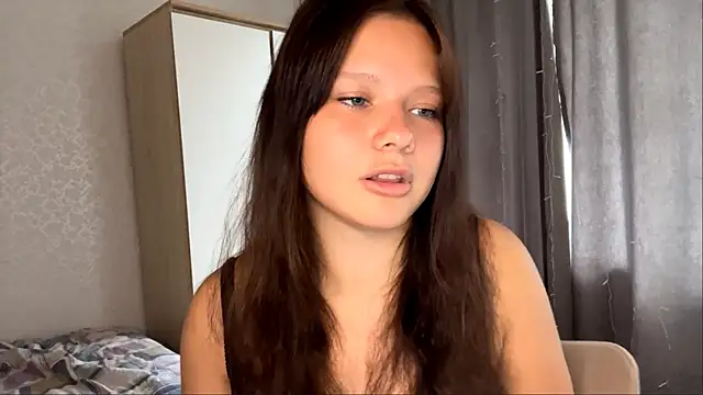 Snapshot of EmilyMercurial chatting on July 29, 2026, 8:24 am EmilyMercurial online show from July 29, 2026, 8:24 am