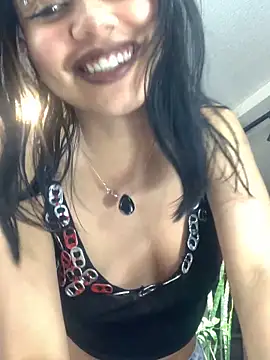 Snapshot of AntonellaCooper_Pink chatting on June 4, 2026, 4:39 am AntonellaCooper Pink online show from June 4, 2026, 4:39 am