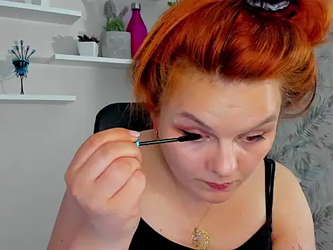 Snapshot of GingerKitten1 chatting on May 19, 2026, 5:47 am GingerKitten1 online show from May 19, 2026, 5:47 am