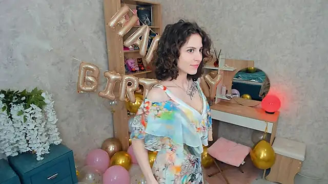 Kimasichka online show from June 12, 2026, 5:27 am