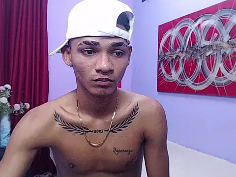 Snapshot of black_twinks chatting on May 16, 2026, 2:43 am black twinks online show from May 16, 2026, 2:43 am
