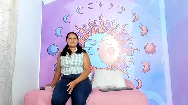 selena fooxx online show from May 8, 2026, 8:34 pm