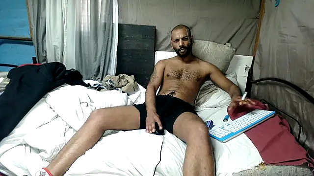 Snapshot of Camodick chatting on July 16, 2026, 11:51 am Camodick online show from July 16, 2026, 11:51 am