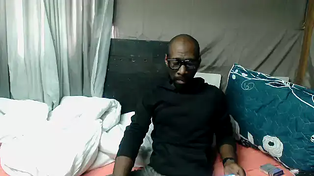Snapshot of Camodick chatting on June 10, 2026, 8:48 am Camodick online show from June 10, 2026, 8:48 am