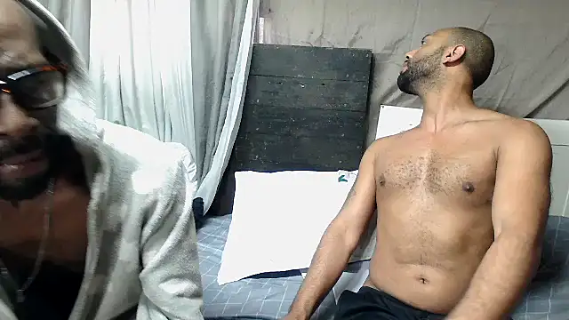 Snapshot of Camodick chatting on June 8, 2026, 1:33 pm Camodick online show from June 8, 2026, 1:33 pm