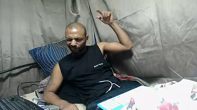 Camodick online show from April 30, 2026, 5:36 am
