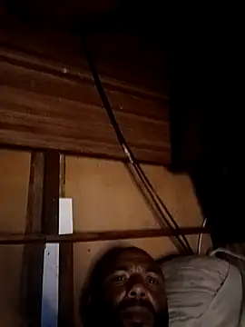 Camodick online show from February 2, 2026, 11:37 pm