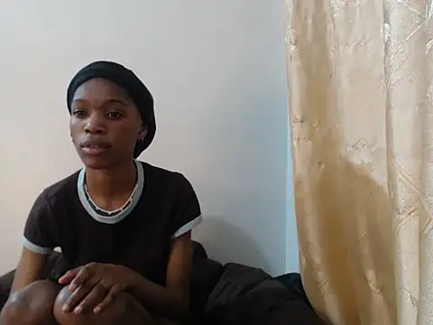 PetiteBarbie 05 online show from July 6, 2026, 3:03 pm