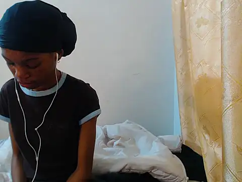PetiteBarbie 05 online show from July 10, 2026, 6:46 am
