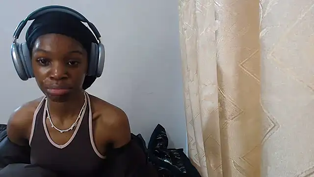 PetiteBarbie 05 online show from August 1, 2026, 6:22 am