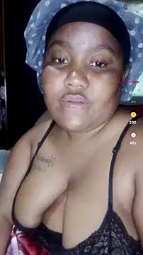 Snapshot of ChubbyMidgetxxx19 chatting on June 28, 2026, 2:34 pm ChubbyMidgetxxx19 online show from June 28, 2026, 2:34 pm