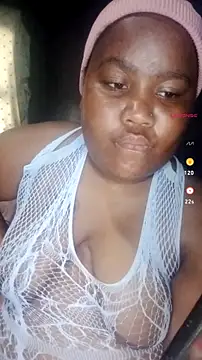 Snapshot of ChubbyMidgetxxx19 chatting on July 14, 2026, 12:44 pm ChubbyMidgetxxx19 online show from July 14, 2026, 12:44 pm