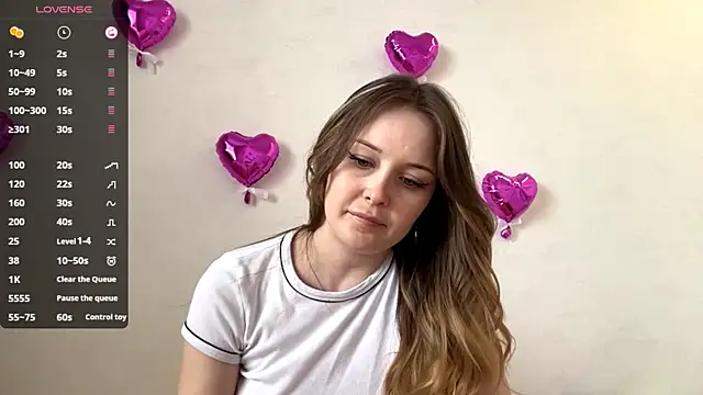 Snapshot of MarryMurietto chatting on June 24, 2026, 1:21 pm MarryMurietto online show from June 24, 2026, 1:21 pm