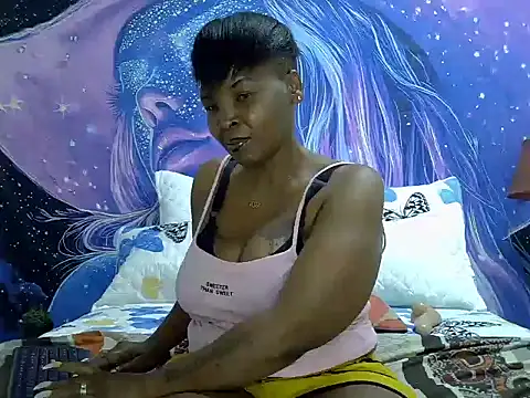 Snapshot of BlackBeautyJuXx chatting on June 19, 2026, 4:02 pm BlackBeautyJuXx online show from June 19, 2026, 4:02 pm