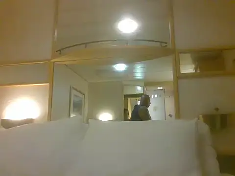 Snapshot of velvetlux90 chatting on June 22, 2026, 11:02 pm velvetlux90 online show from June 22, 2026, 11:02 pm