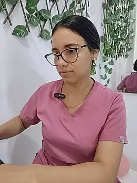 Snapshot of alanahot94 chatting on July 3, 2026, 11:55 pm alanahot94 online show from July 3, 2026, 11:55 pm