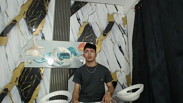 Snapshot of CAT_LOVE1 chatting on July 15, 2026, 4:47 pm CAT LOVE1 online show from July 15, 2026, 4:47 pm