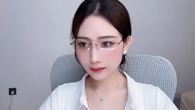 Snapshot of _222Mia chatting on May 30, 2026, 3:13 am 222Mia online show from May 30, 2026, 3:13 am