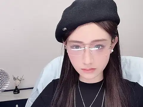 Snapshot of _222Mia chatting on May 13, 2026, 3:13 am 222Mia online show from May 13, 2026, 3:13 am