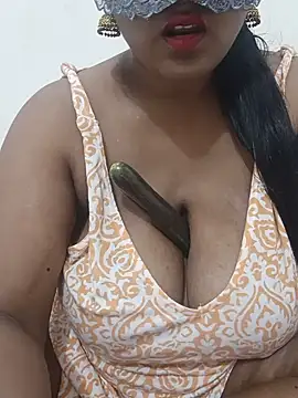 Snapshot of Ponaam-Babe chatting on June 9, 2026, 9:49 pm Ponaam-Babe online show from June 9, 2026, 9:49 pm
