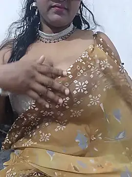 Snapshot of Ponaam-Babe chatting on August 1, 2026, 7:12 pm Ponaam-Babe online show from August 1, 2026, 7:12 pm