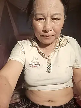 Snapshot of girl_cute69 chatting on June 29, 2026, 8:21 am girl cute69 online show from June 29, 2026, 8:21 am