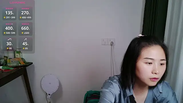 Snapshot of Iridessa- chatting on May 9, 2026, 1:47 pm Iridessa- online show from May 9, 2026, 1:47 pm