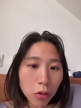 Snapshot of Iridessa- chatting on June 27, 2026, 12:22 pm Iridessa- online show from June 27, 2026, 12:22 pm