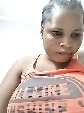 Snapshot of JuicyHoney_01 chatting on July 2, 2026, 6:03 pm JuicyHoney 01 online show from July 2, 2026, 6:03 pm