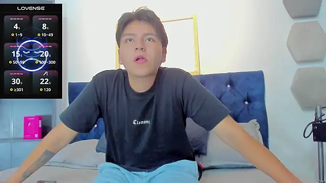 Snapshot of _maximo_1 chatting on June 2, 2026, 8:09 pm maximo 1 online show from June 2, 2026, 8:09 pm