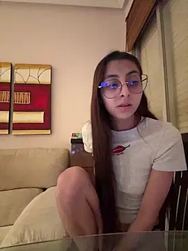 Yoyito12k online show from February 13, 2026, 12:10 am