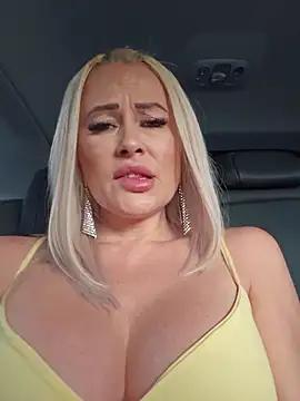 Snapshot of MILFBARBY chatting on July 22, 2026, 6:37 am MILFBARBY online show from July 22, 2026, 6:37 am