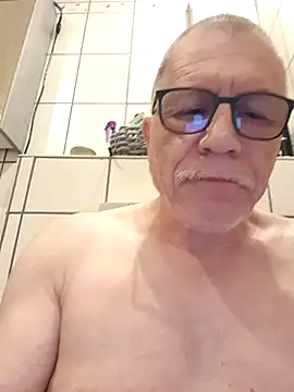Snapshot of NextAct92 chatting on May 26, 2026, 2:31 am NextAct92 online show from May 26, 2026, 2:31 am