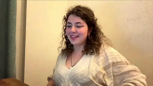 Snapshot of bunnynose chatting on May 11, 2026, 8:17 pm bunnynose online show from May 11, 2026, 8:17 pm