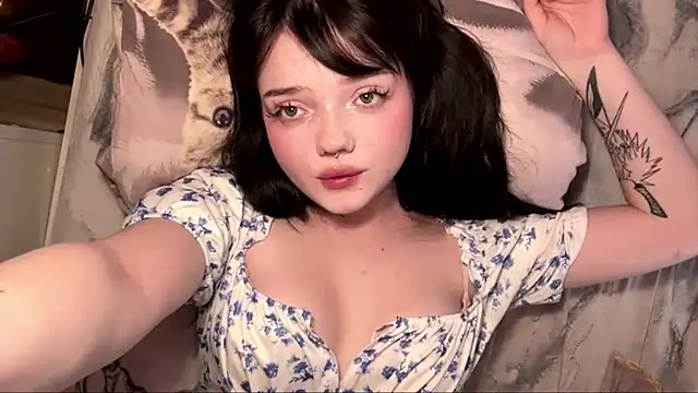 DarkxFoxy online show from July 3, 2026, 3:18 pm