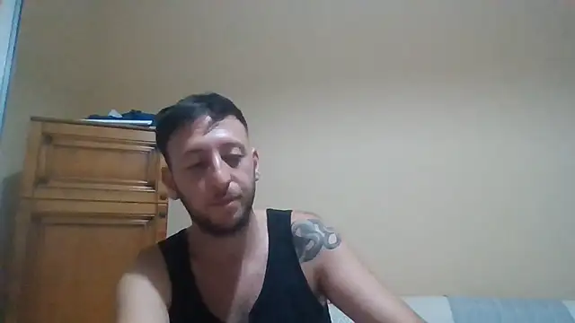 Snapshot of VincentZe99 chatting on July 30, 2026, 8:30 pm VincentZe99 online show from July 30, 2026, 8:30 pm