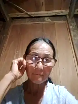 Snapshot of Magy-006 chatting on June 4, 2026, 2:11 pm Magy-006 online show from June 4, 2026, 2:11 pm
