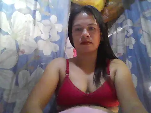 MommyRose32 online show from June 9, 2026, 12:44 am