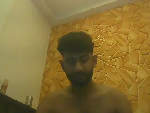 yoursunny001 online show from May 16, 2026, 3:49 am