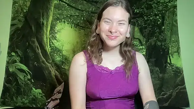 mo0ngoddess online show from July 7, 2026, 6:47 am
