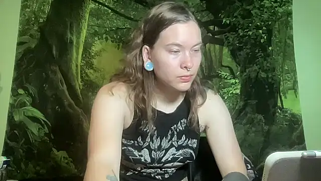 mo0ngoddess online show from June 9, 2026, 2:56 am