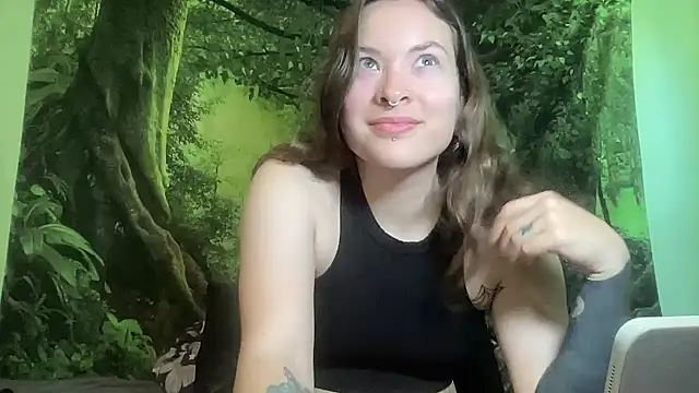 mo0ngoddess online show from June 30, 2026, 11:49 pm