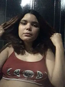Cliaclara online show from June 22, 2026, 11:57 pm