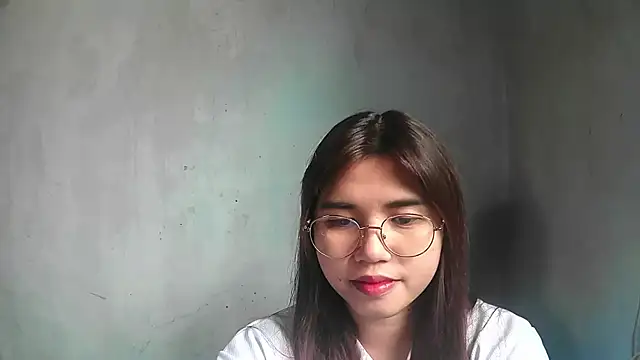 Snapshot of MaragaretSanterre chatting on May 22, 2026, 1:03 am MaragaretSanterre online show from May 22, 2026, 1:03 am