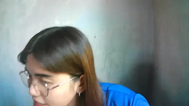 Snapshot of MaragaretSanterre chatting on May 21, 2026, 5:27 am MaragaretSanterre online show from May 21, 2026, 5:27 am